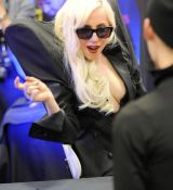 Filename=GGVHQ22.jpg
Filesize=740KiB
Dimensions=2255x3000
Date added=May 04, 2013 GGVHQ22.jpg
