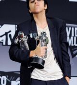Nom du fichier=122766909.jpg
Taille du fichier=78Ko
Dimensions : 410x594
Ajouté le : 29 Août 2011 122766909.jpg