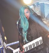 Filename=gaga3.jpg
Filesize=345KiB
Dimensions=1384x2080
Date added=Nov 28, 2011 gaga3.jpg