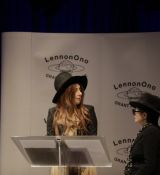 Filename=26.jpg
Filesize=48KiB
Dimensions=640x426
Date added=Oct 10, 2012 26.jpg