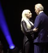 Nom du fichier=GGV06.jpg
Taille du fichier=1946Ko
Dimensions : 4189x3061
Ajouté le : 08 Avril 2016 GGV06.jpg