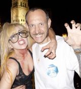 Filename=gaga-terry-first-photo-1.jpg
Filesize=46KiB
Dimensions=500x333
Date added=Aug 18, 2011 gaga-terry-first-photo-1.jpg