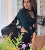 Filename=GGV05.jpg
Filesize=560KiB
Dimensions=2133x3200
Date added=Apr 26, 2017 GGV05.jpg