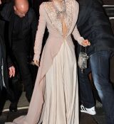 Filename=lady-gaga-122010-4.JPG
Filesize=77KiB
Dimensions=500x800
Date added=Dec 20, 2010 lady-gaga-122010-4.JPG