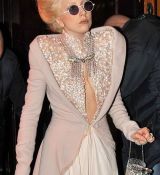 Filename=lady-gaga-122010-8.JPG
Filesize=79KiB
Dimensions=500x800
Date added=Dec 20, 2010 lady-gaga-122010-8.JPG