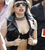 Filename=GGVHQ01.jpg
Filesize=490KiB
Dimensions=1939x2909
Date added=May 16, 2013 GGVHQ01.jpg