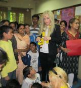 Filename=inaaduu_28429.jpg
Filesize=71KiB
Dimensions=720x540
Date added=Jan 31, 2012 inaaduu_28429.jpg