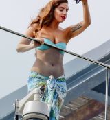 Filename=Lady-Gaga-Bikini-Balcony-Brazil2-675x900.jpg
Filesize=359KiB
Dimensions=675x900
Date added=Nov 08, 2012 Lady-Gaga-Bikini-Balcony-Brazil2-675x900.jpg