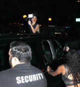 Filename=Gagaarrivee_28629.jpg
Filesize=2515KiB
Dimensions=5184x3456
Date added=Aug 13, 2013 Gagaarrivee_28629.jpg