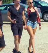 Nom du fichier=GGV06.jpg
Taille du fichier=763Ko
Dimensions : 2501x3600
Ajouté le : 22 Juin 2017 GGV06.jpg