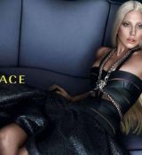 Versace3.jpg