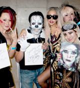 Filename=025.jpg
Filesize=574KiB
Dimensions=900x600
Date added=May 23, 2012 025.jpg