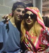 Filename=21backstages_28229.jpg
Filesize=114KiB
Dimensions=960x720
Date added=Jun 28, 2012 21backstages_28229.jpg