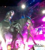 Filename=024.jpg
Filesize=37KiB
Dimensions=490x368
Date added=May 08, 2012 024.jpg