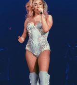 Nom du fichier=GGV13.jpg
Taille du fichier=85Ko
Dimensions : 1080x1350
Ajouté le : 03 Décembre 2017 GGV13.jpg