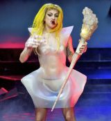 Filename=GGVHQ06.jpg
Filesize=273KiB
Dimensions=1285x1682
Date added=May 29, 2013 GGVHQ06.jpg