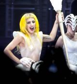 Filename=GGVHQ04.jpg
Filesize=200KiB
Dimensions=1744x1164
Date added=May 29, 2013 GGVHQ04.jpg